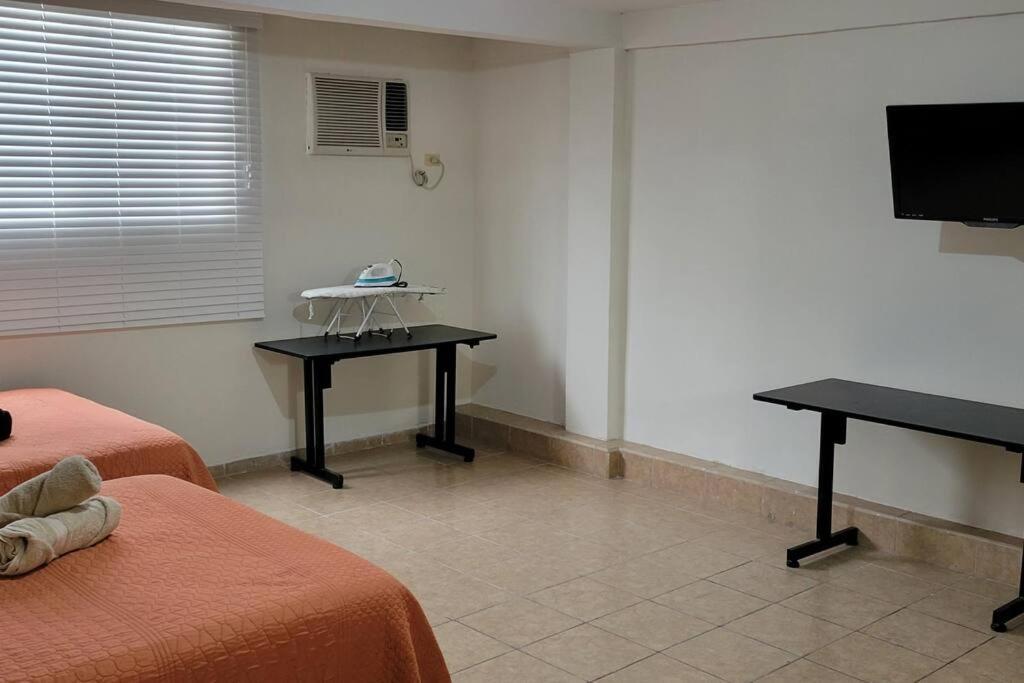 Апартаменты Loft Centrico 3 Camas Matrimoniales,Aire Acondicionado, Parking Сьюдад-Вальес Экстерьер фото