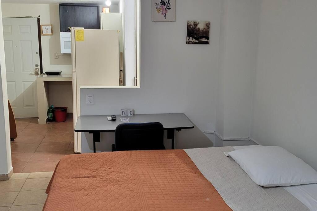 Апартаменты Loft Centrico 3 Camas Matrimoniales,Aire Acondicionado, Parking Сьюдад-Вальес Экстерьер фото